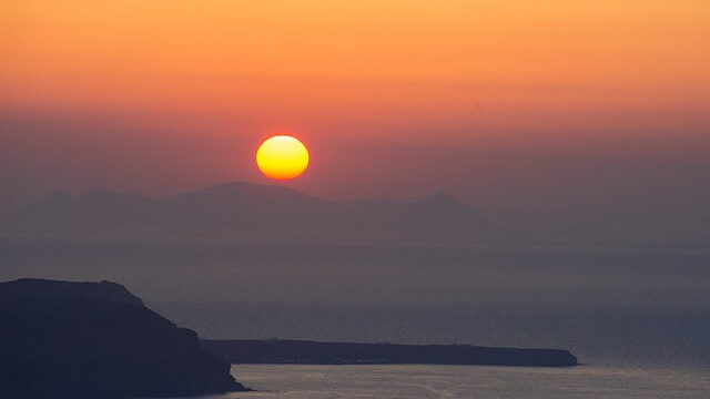 ギリシャのサントリーニ島（夕日）夕焼け